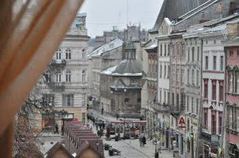 Oid Town Apartments Lviv Ngoại thất bức ảnh